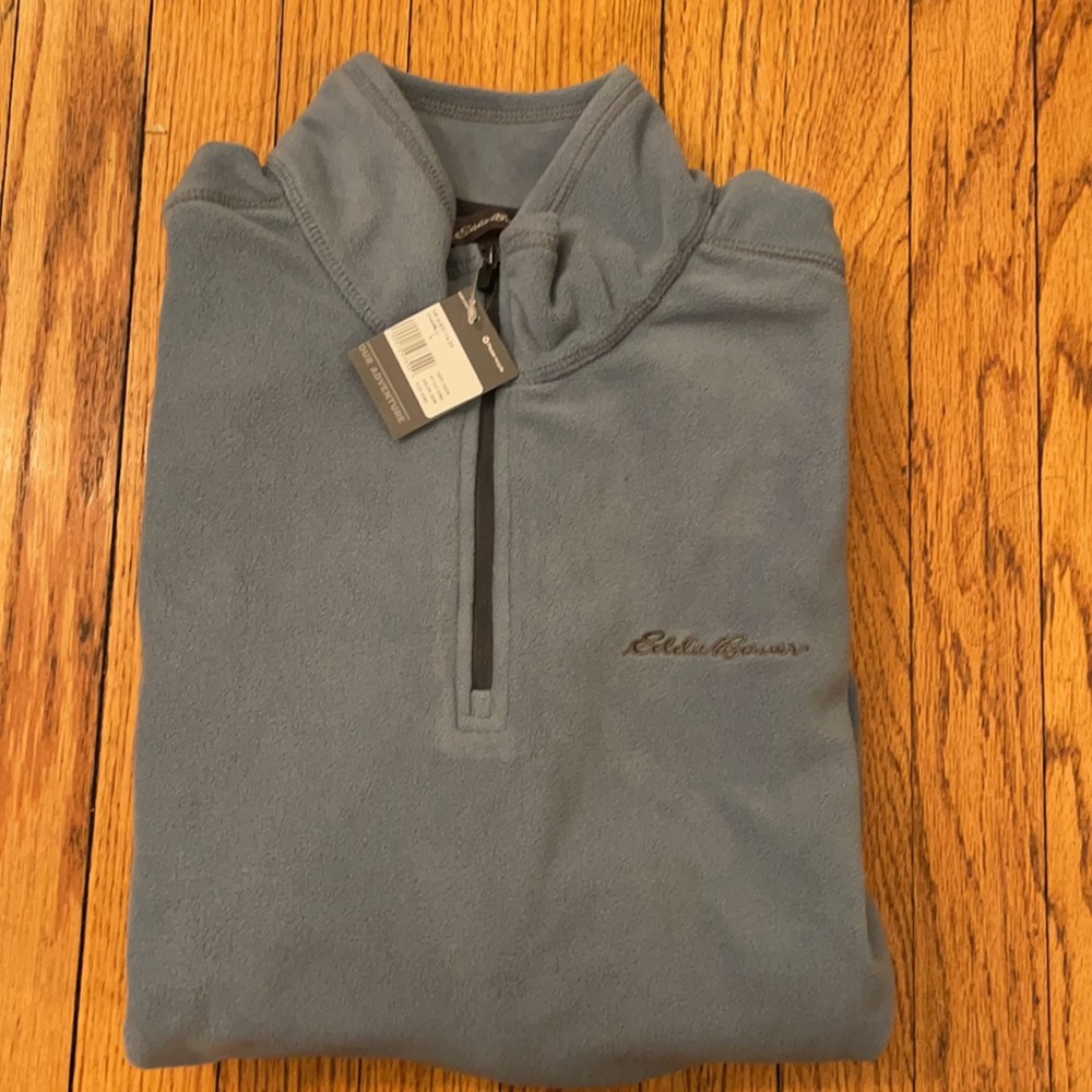 Eddie Bouer zip up fleece top : L